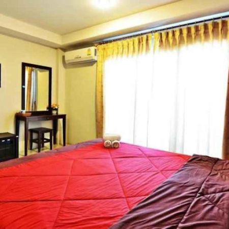 The Day Hotel Чонбури Экстерьер фото