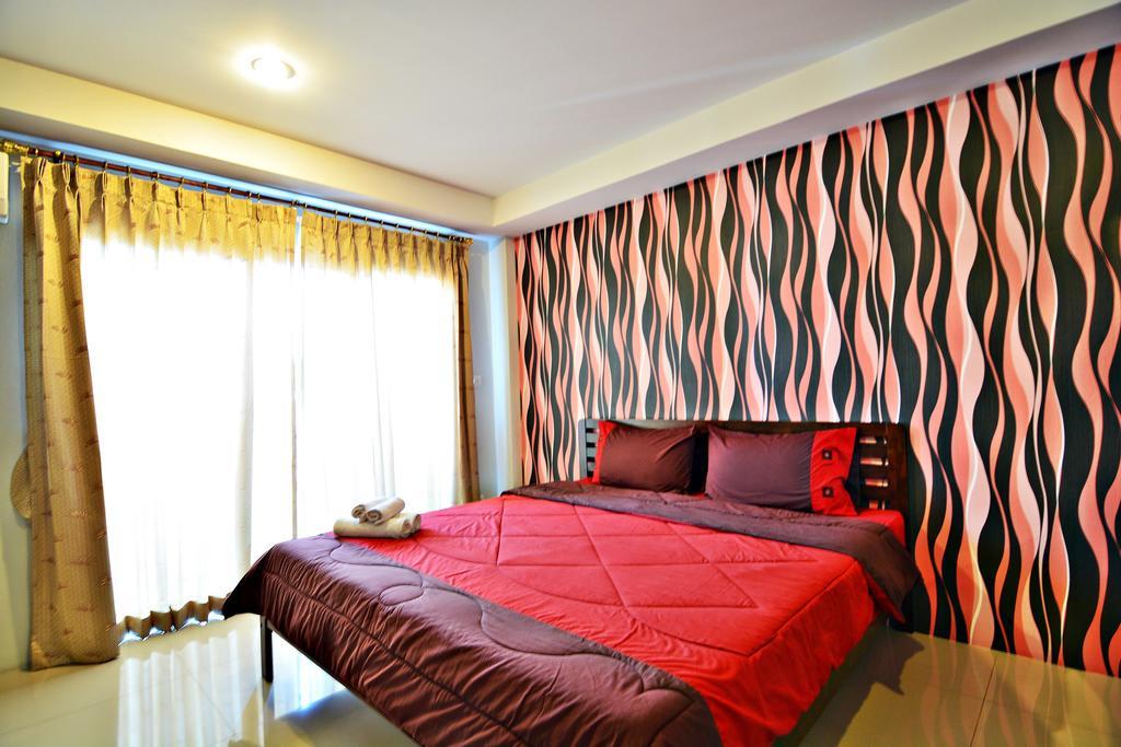 The Day Hotel Чонбури Номер фото